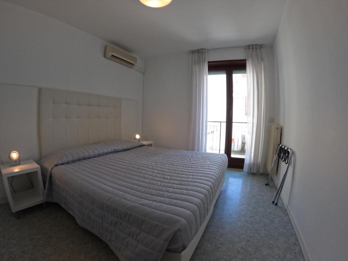 Euro Meuble 2* Grado