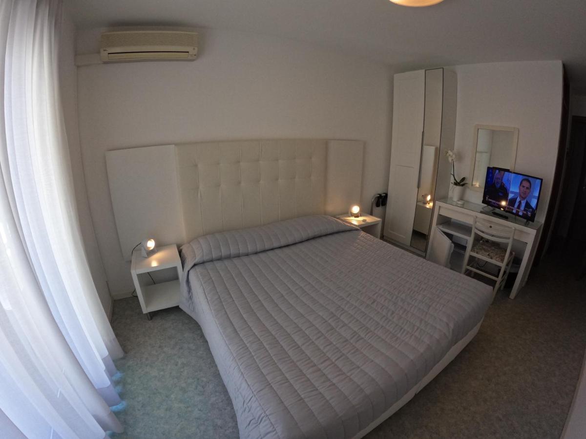 Euro Meuble Hotel Grado