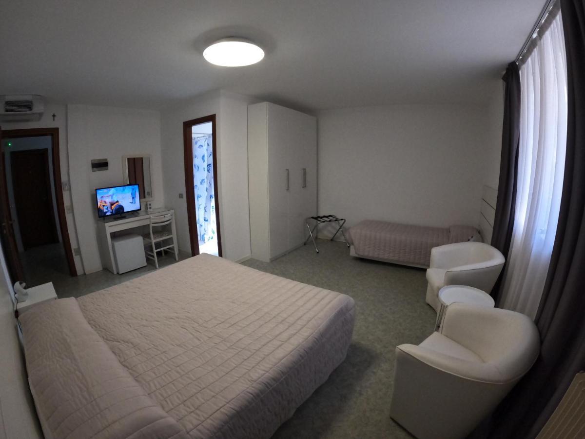 Hotel Euro Meuble